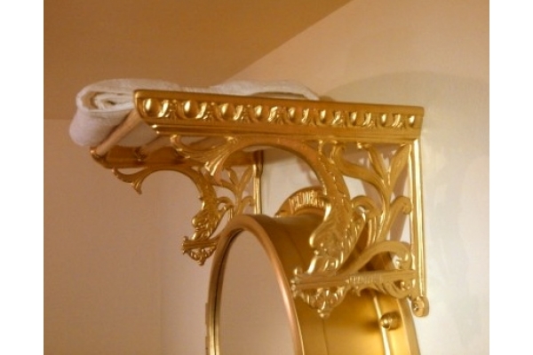 CHHADDER A9 Sussex Towel holder in gold