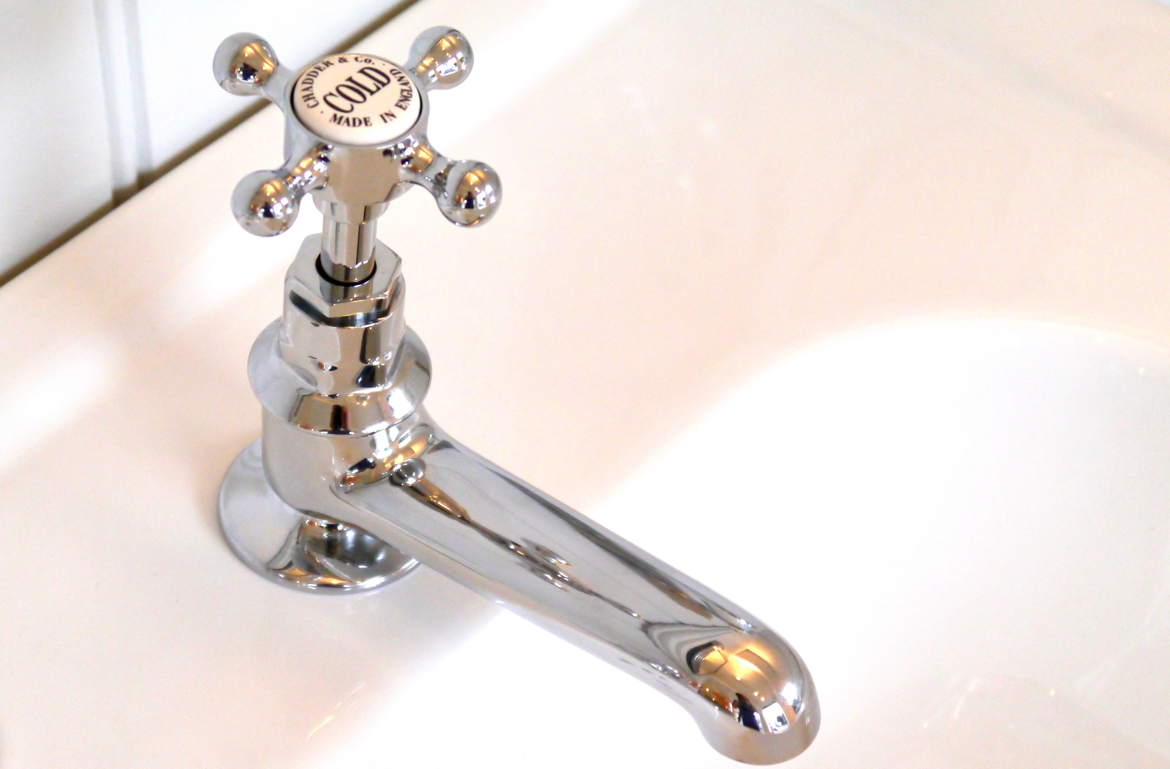Chrome bathroom faucet with cross heads solid brass